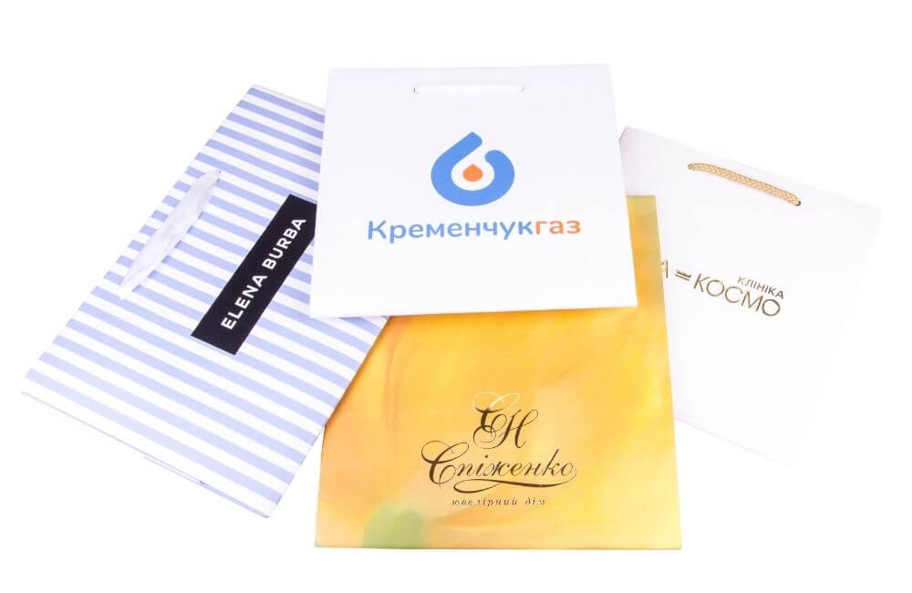 Пакети з логотипом виготовлені на замовлення фото