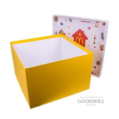 Коробка желтая с белой крышкой фото