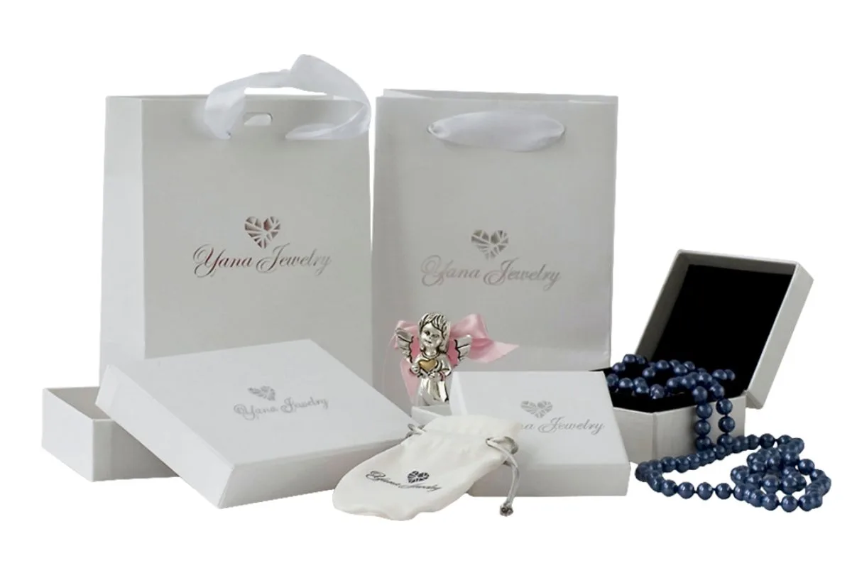 Брендована упаковка виготовлена на замовлення з логотипом фотографія