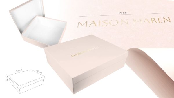 Коробка для одягу з друком логотипу палітурний картон фотографія